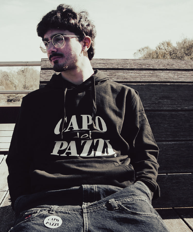 Felpa cappuccio nera